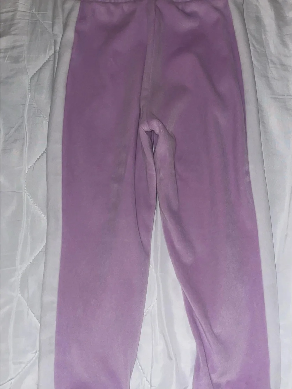 The Children’s Place Girls 4T Lavender Velour Joggers White Stripe Pants